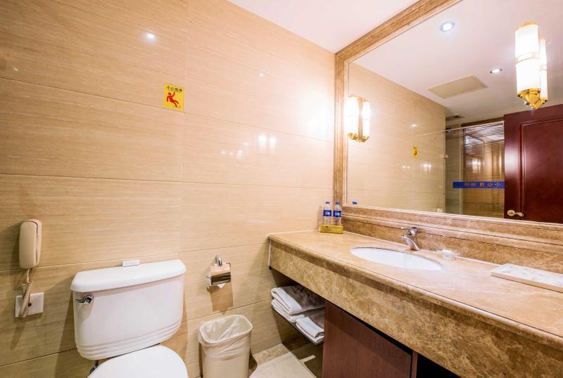 Dalian New Garden Hotel Экстерьер фото